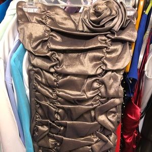 Medium silver/pewter short dress